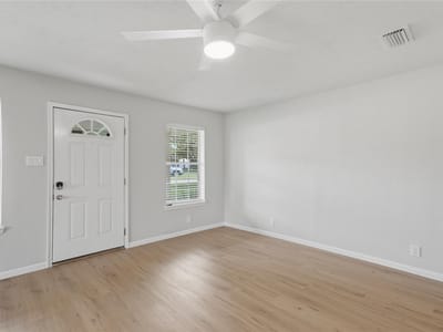Property photo 3 at 52 Persimmon DR - 2 bed 2 bath home