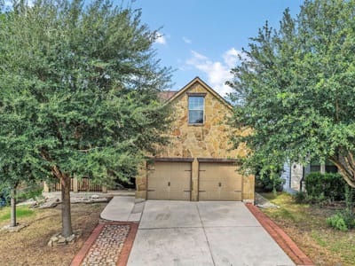 Property photo 2 at 520 Brook Shadow - 4 bed 3 bath home
