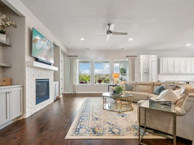 Primary bedroom at 520 Hazy Hills LOOP - 5 bed 4 bath home