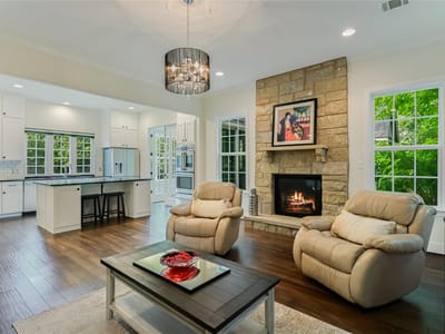 Property photo 4 at 5200 Avenue H - 4 bed 3 bath home