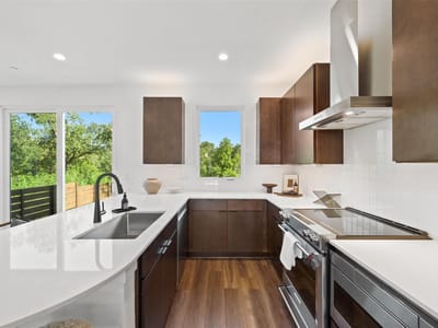 Property photo 4 at 5201 E E. MLK Jr BLVD Unit #6106 - 3 bed 2 bath home