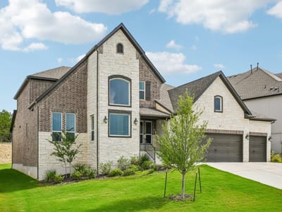 Living area at 5201 Olimpico WAY - 5 bed 5 bath home