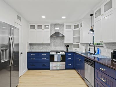 Property photo 4 at 5205 Calais CT - 6 bed 2 bath home