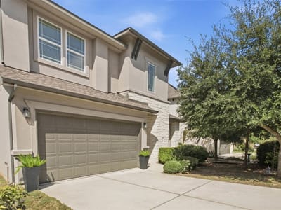 Photo 2 of 37 at 5208 Mandevilla DR - 4 bed 3 bath home
