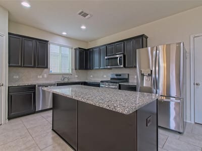 Primary bedroom at 521 Staton ST - 4 bed 3 bath home