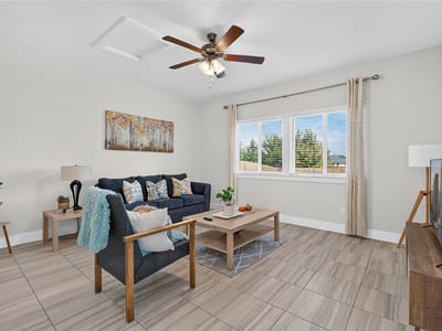 Photo 4 of 16 at 521 White Steppe WAY - 3 bed 2 bath home