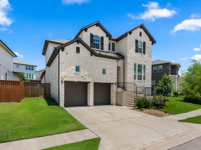 Living area at 5210 Watusi BND - 4 bed 3 bath home