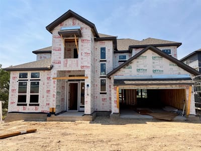 Living area at 5212 La Spezia WAY - 4 bed 4 bath home