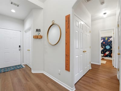 Primary bedroom at 523 Walnut Heights BLVD - 3 bed 2 bath home