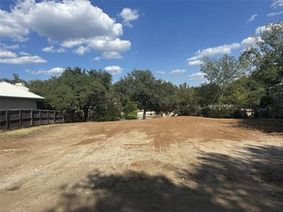 Photo 4 of 14 at 525 & 527 County Road 136A Rd - Kingsland, Kingsland, TX