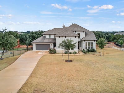 Living area at 525 Houston LOOP - 5 bed 4 bath home