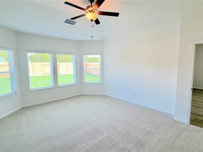 Photo 3 - 526 Lavender Crest CV Photo 3 of 6 at 526 Lavender Crest CV - 4 bed 2 bath home