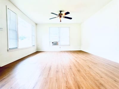 Kitchen at 528 E Milam St - 2 bed 1 bath home