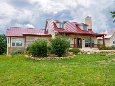 Primary bedroom at 529 Vista Ridge - 3 bed 3 bath home