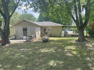 Property photo 3 at 5296 Dacy LN - 3 bed 2 bath home
