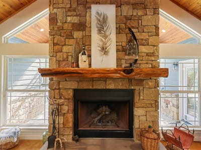 Kitchen at 530 Cascade TRL - 3 bed 2 bath home