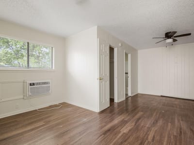 Primary bedroom at 5300 Guadalupe St Unit #6202 - 1 bed 1 bath home