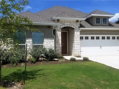 Living area at 5301 Ponte Tresa DR - 3 bed 2 bath home