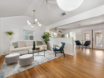 Property photo 3 at 5303 Avenue H - 2 bed 1 bath home