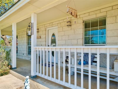 Primary bedroom at 531 Pecan Creek DR - 3 bed 2 bath home