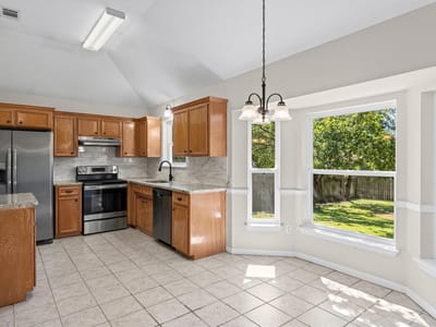Photo 5 of 30 at 5313 Trail DR - 3 bed 2 bath home
