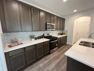 Property photo 5 at 5319 Bruno ST - 3 bed 3 bath home