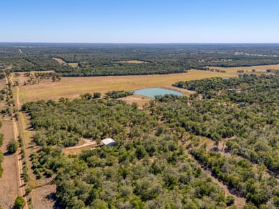 Primary bedroom at 532 Peach Creek Rd - Peach Creek Forest, Rosanky, TX