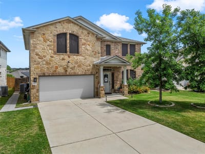 Property photo 4 at 5333 Cicero DR - 4 bed 2 bath home