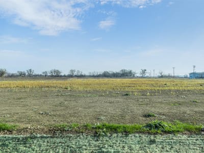 Property photo 3 at 536 Northwest River RD - Riverview Residences Sub, Martindale, TX