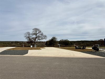 Photo 5 of 40 at 5386 Ranch Road 1376 Rd Unit #163 - Fredericksburg, Fredericksburg, TX