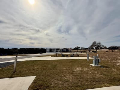 Photo 4 of 23 at 5386 Ranch Road 1376 Rd Unit #214 - Fredericksburg, Fredericksburg, TX