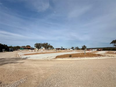 Photo 3 of 22 at 5386 Ranch Road 1376 Rd Unit #328 - Fredericksburg, Fredericksburg, TX
