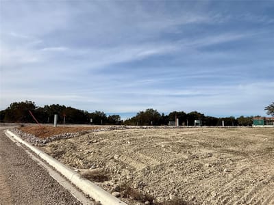 Photo 5 of 22 at 5386 Ranch Road 1376 Rd Unit #328 - Fredericksburg, Fredericksburg, TX