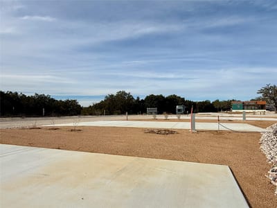 Photo 4 of 27 at 5386 Ranch Road 1376 Rd Unit #329 - Fredericksburg, Fredericksburg, TX