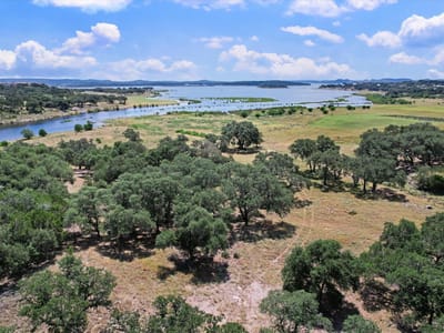 Property photo 4 at 539 Clay RDG - Lakewood Hills, Canyon Lake, TX