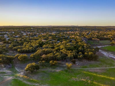 Primary bedroom at 539 Clay Ridge RDG - Lakewood Hills, Canyon Lake, TX