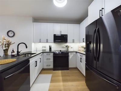 Property photo 4 at 54 Rainey ST Unit #415 - 1 bed 1 bath home