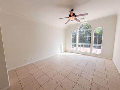 Photo 4 of 33 at 5400 Ketch CT - 4 bed 3 bath home