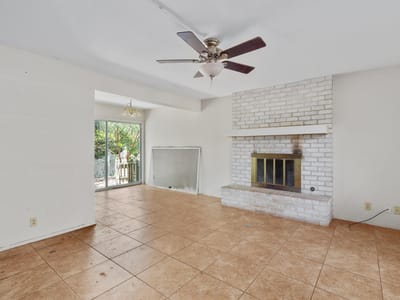 Property photo 3 at 5400 Salem Walk DR - 3 bed 1 bath home