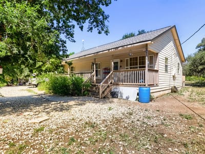 Kitchen at 5401 County Road 200 - 3 bed 2 bath home