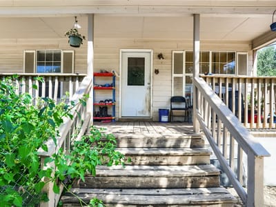 Primary bedroom at 5401 County Road 200 - 3 bed 2 bath home