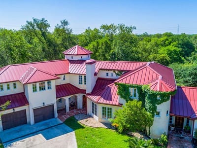 Property photo 2 at 541 Martindale Falls RD - 4 bed 5 bath home