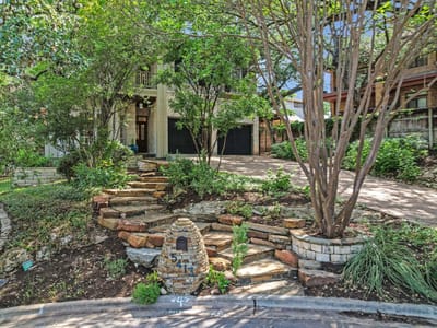 Living area at 5413 Mountain Cedar CV - 4 bed 2 bath home