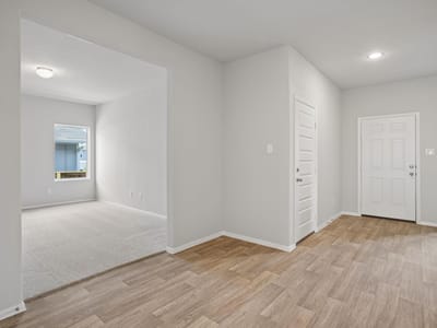 Property photo 5 at 5413 Murano CV - 4 bed 2 bath home