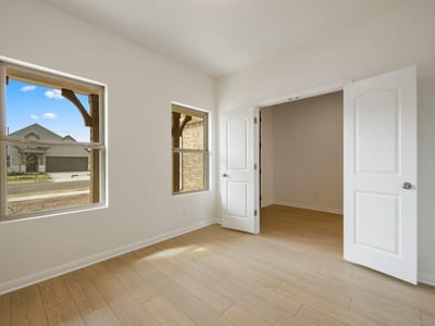 Property photo 5 at 544 Redding WAY - 4 bed 3 bath home