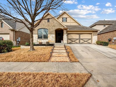 Living area at 546 Hot Springs VLY - 3 bed 2 bath home