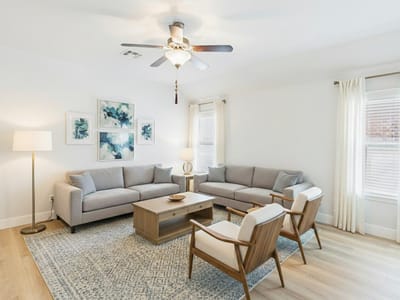 Kitchen at 546 Travertine Trl - 3 bed 2 bath home