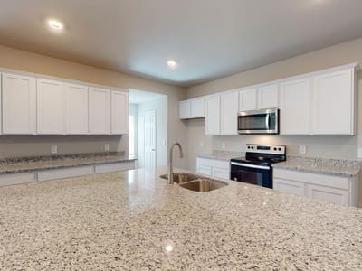 Property photo 4 at 548 Hector LOOP - 4 bed 2 bath home