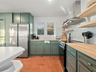 Bathroom at 550 Cliffside RD - 4 bed 2 bath home