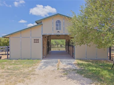 Photo 5 - 550 Hays Country Acres RD Photo 5 of 40 at 550 Hays Country Acres RD - 5 bed 3 bath home